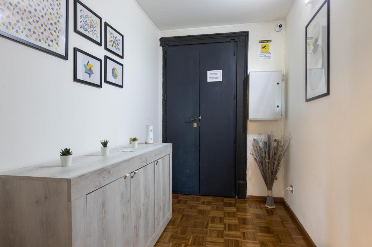 דירות קטאניה La Casa Di Carta In Piazza Stesicoro מראה חיצוני תמונה