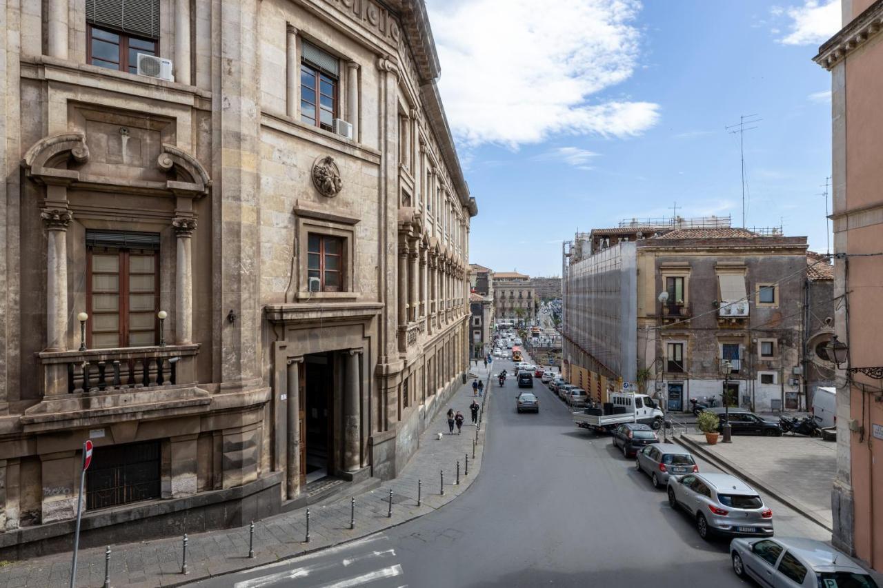 דירות קטאניה La Casa Di Carta In Piazza Stesicoro מראה חיצוני תמונה
