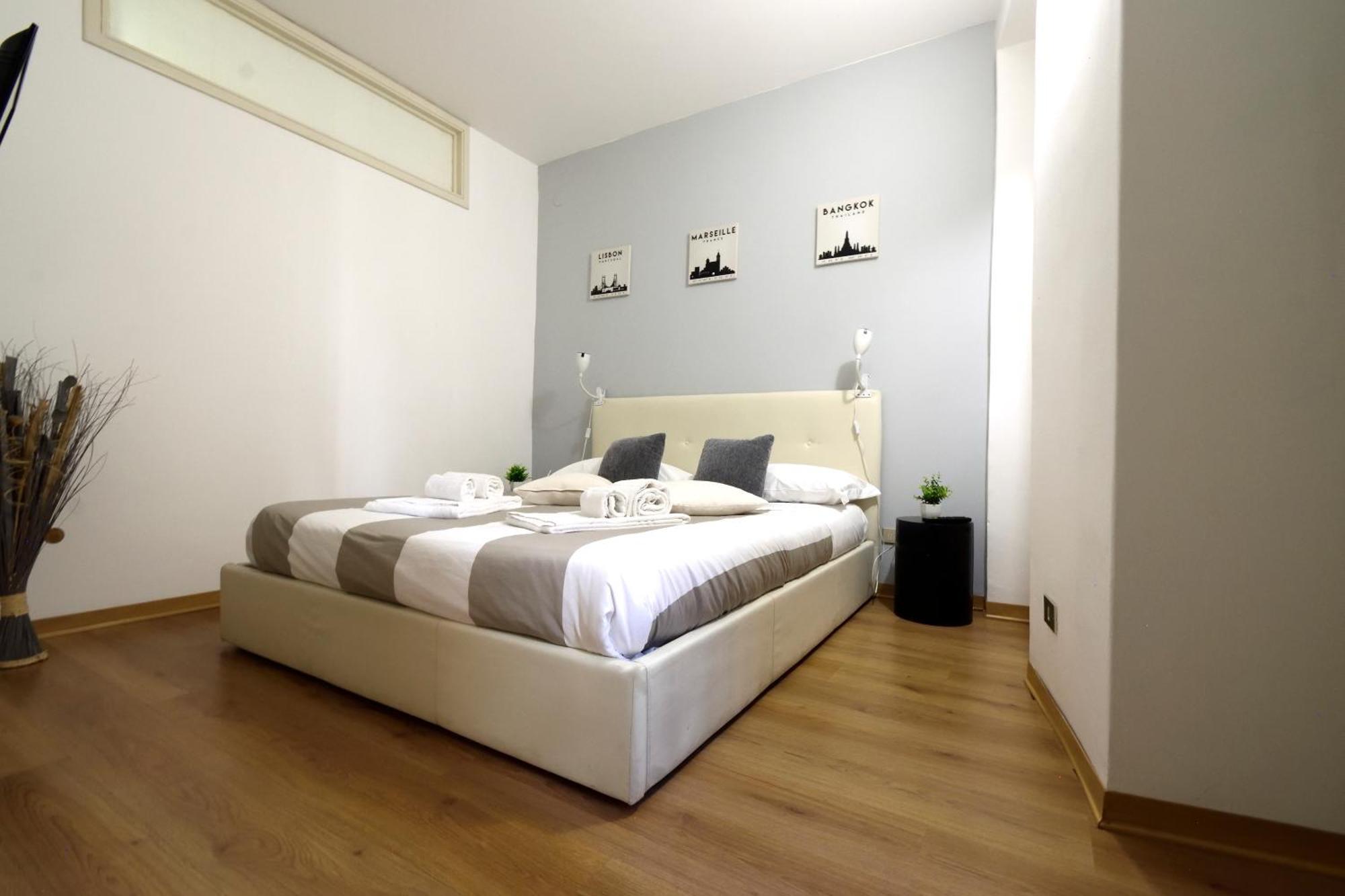 דירות קטאניה La Casa Di Carta In Piazza Stesicoro מראה חיצוני תמונה