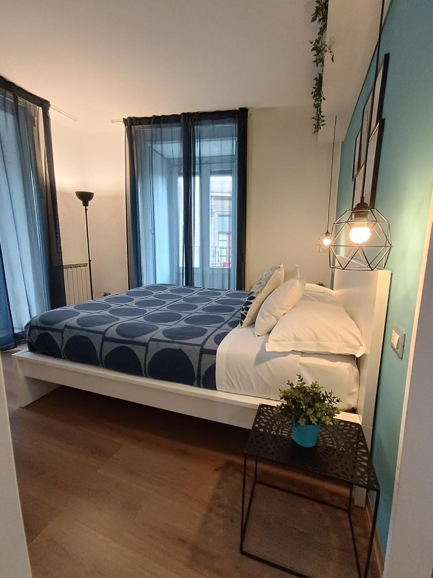 דירות קטאניה La Casa Di Carta In Piazza Stesicoro מראה חיצוני תמונה